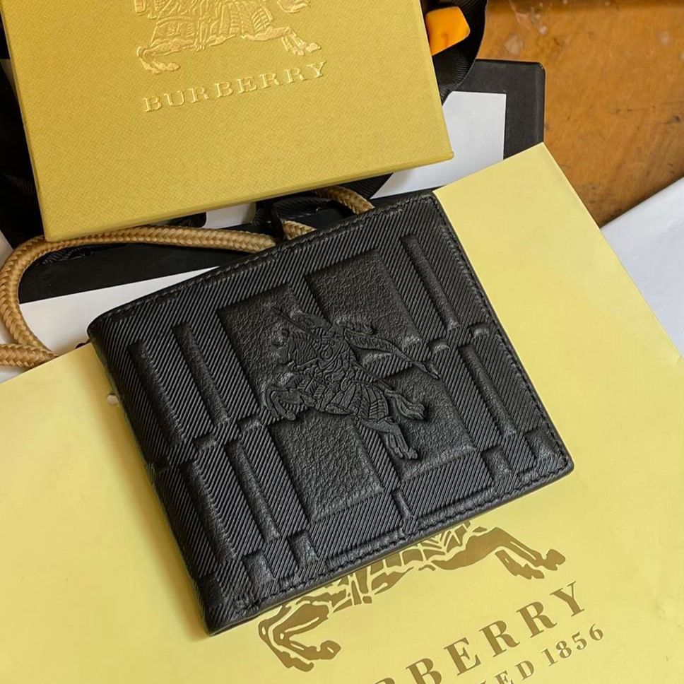8ae28519-9b92-4b2e-bfdf-a3e8ccefaaab Burberry Iconic Black Leather Men’s Wallet