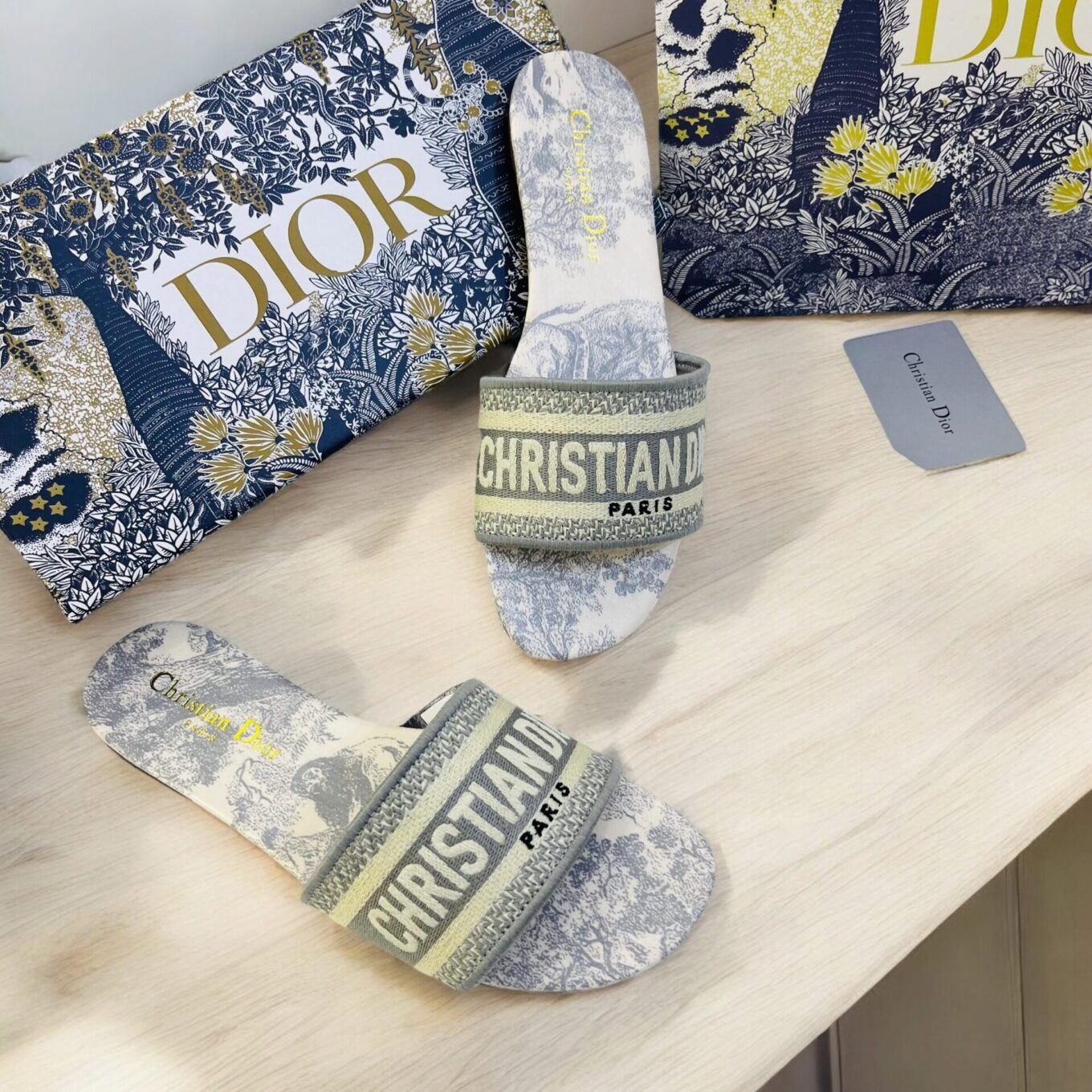 IMG_0960 Christian Dior Grey Tiger Dway Slide