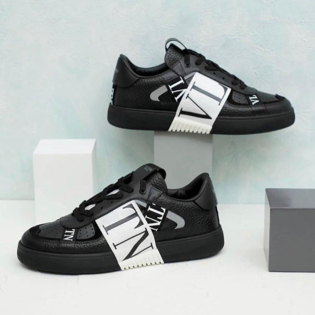 VALENTINO GARAVANI VL7N BLACK SNEAKER FOR MEN