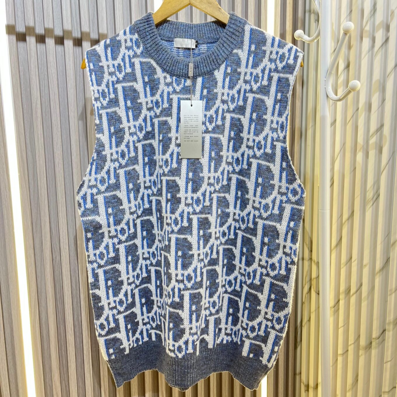 Christian Dior Monogram Knitted Sleeveless Warm Top