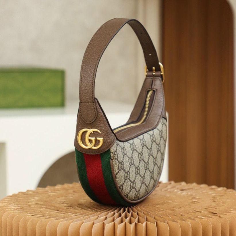 WhatsApp Image 2025-01-03 at 1.45.44 PM Gucci Ophidia Mini Shoulder Bag (With Box)