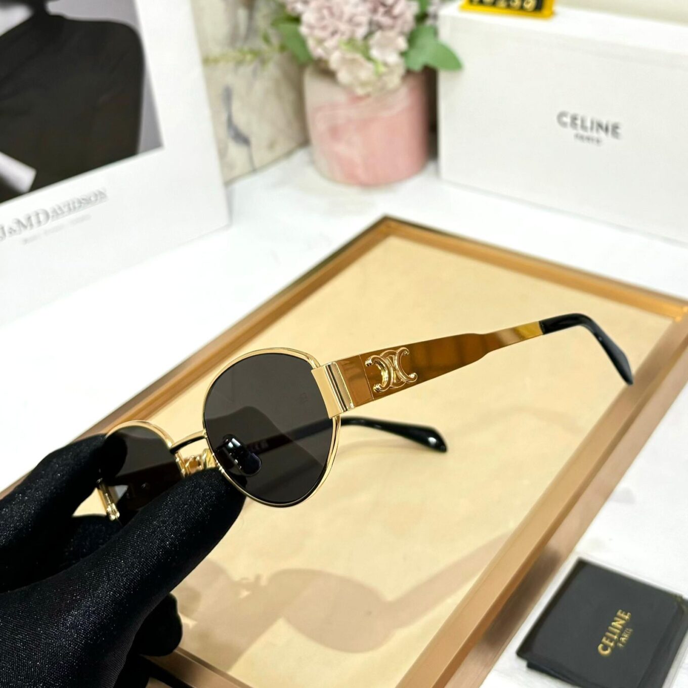 WhatsApp Image 2025-02-10 at 9.10.59 PM (1) Celine Oval Women Sunglass