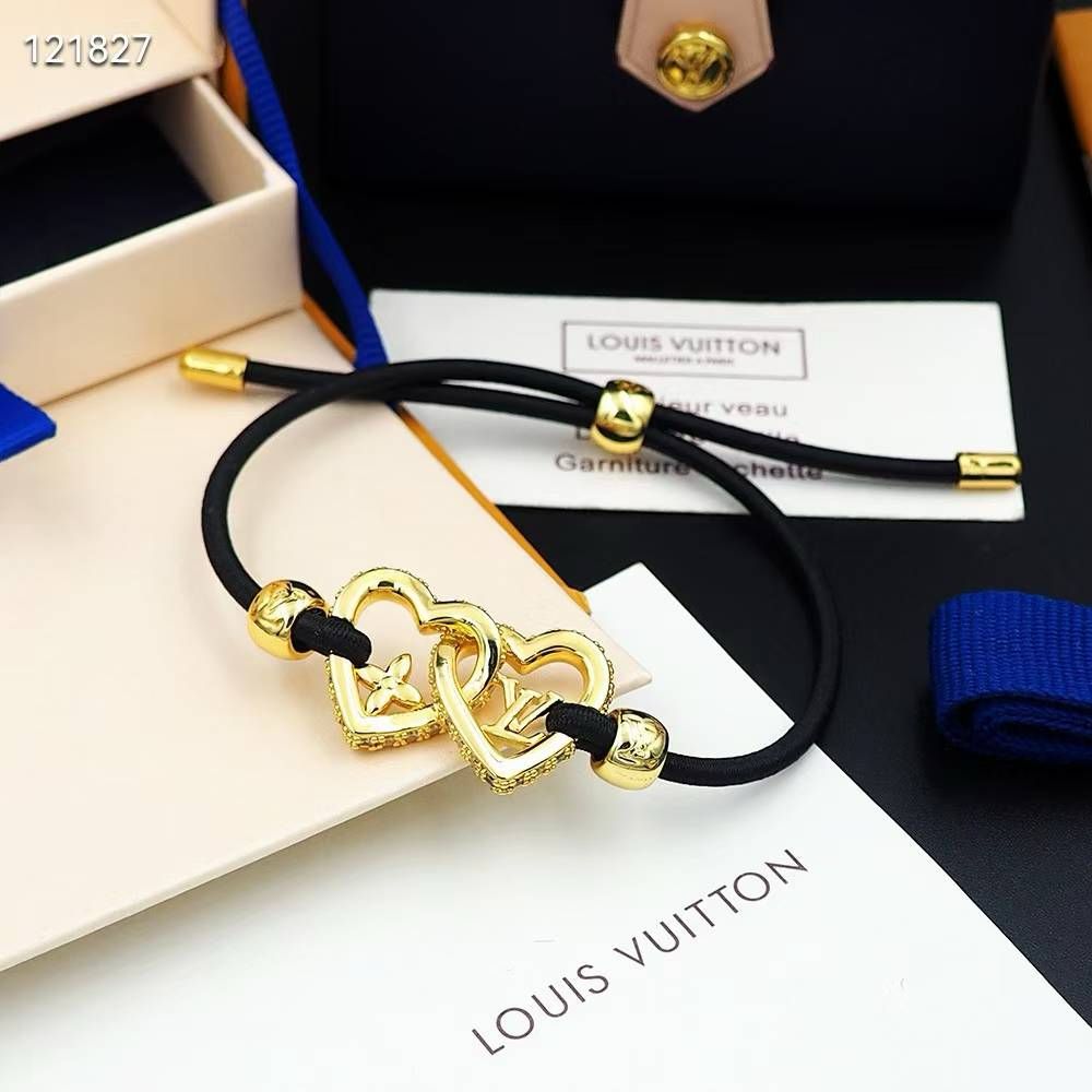 WhatsApp Image 2025-03-01 at 10.09.17 AM (1) Louis Vuitton Fall In Love Bracelet
