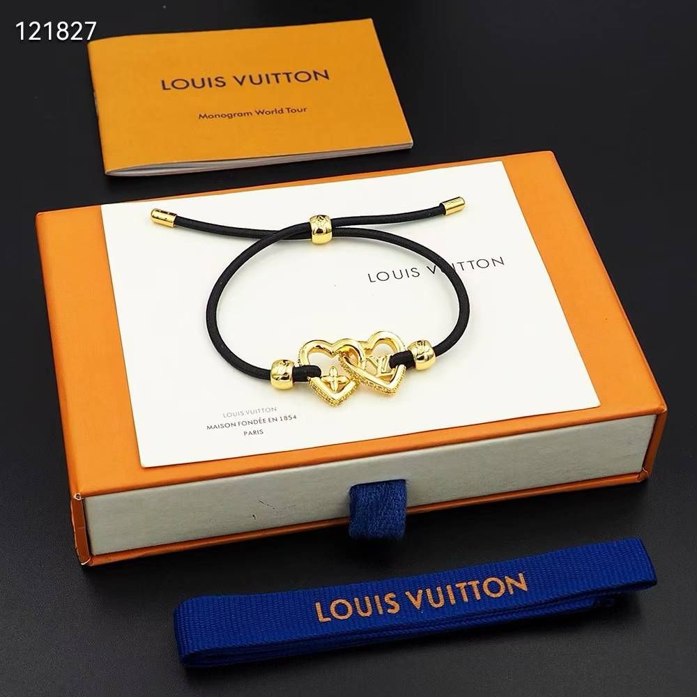 WhatsApp Image 2025-03-01 at 10.09.17 AM (2) Louis Vuitton Fall In Love Bracelet
