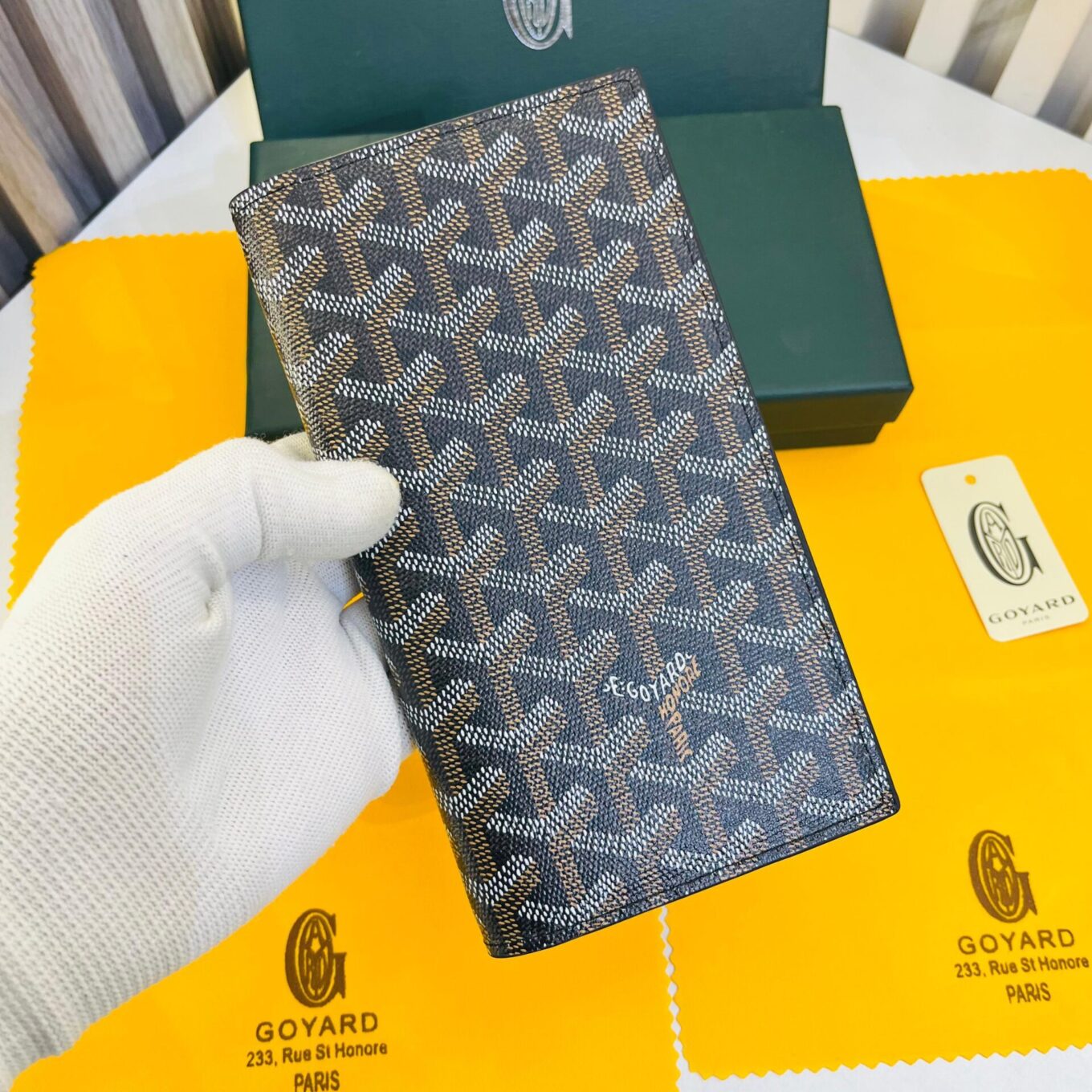 WhatsApp Image 2025-03-01 at 12.56.08 AM Goyard Grenelle Black Long Premium Wallet