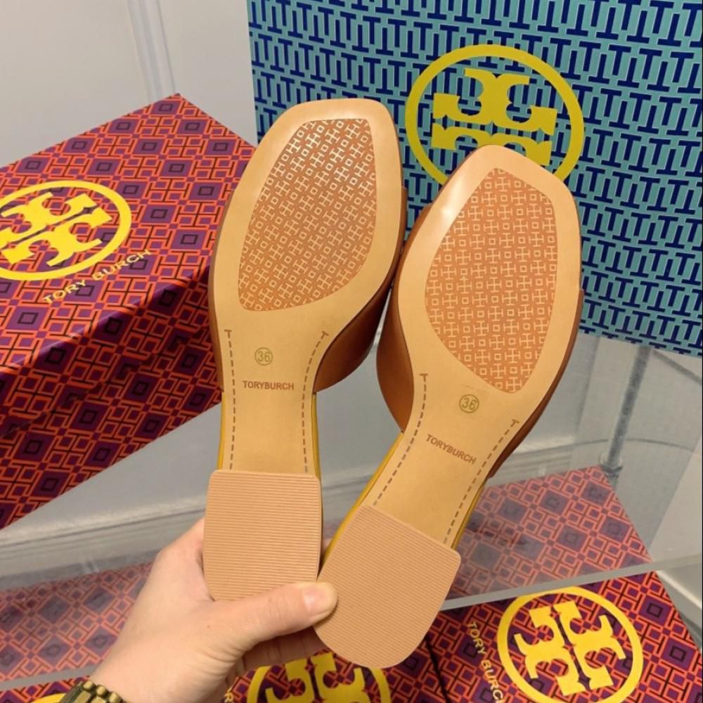 WhatsApp Image 2025-08-23 at 6.28.13 PM (1) Tory Burch Bombe Miller Brown Sandal