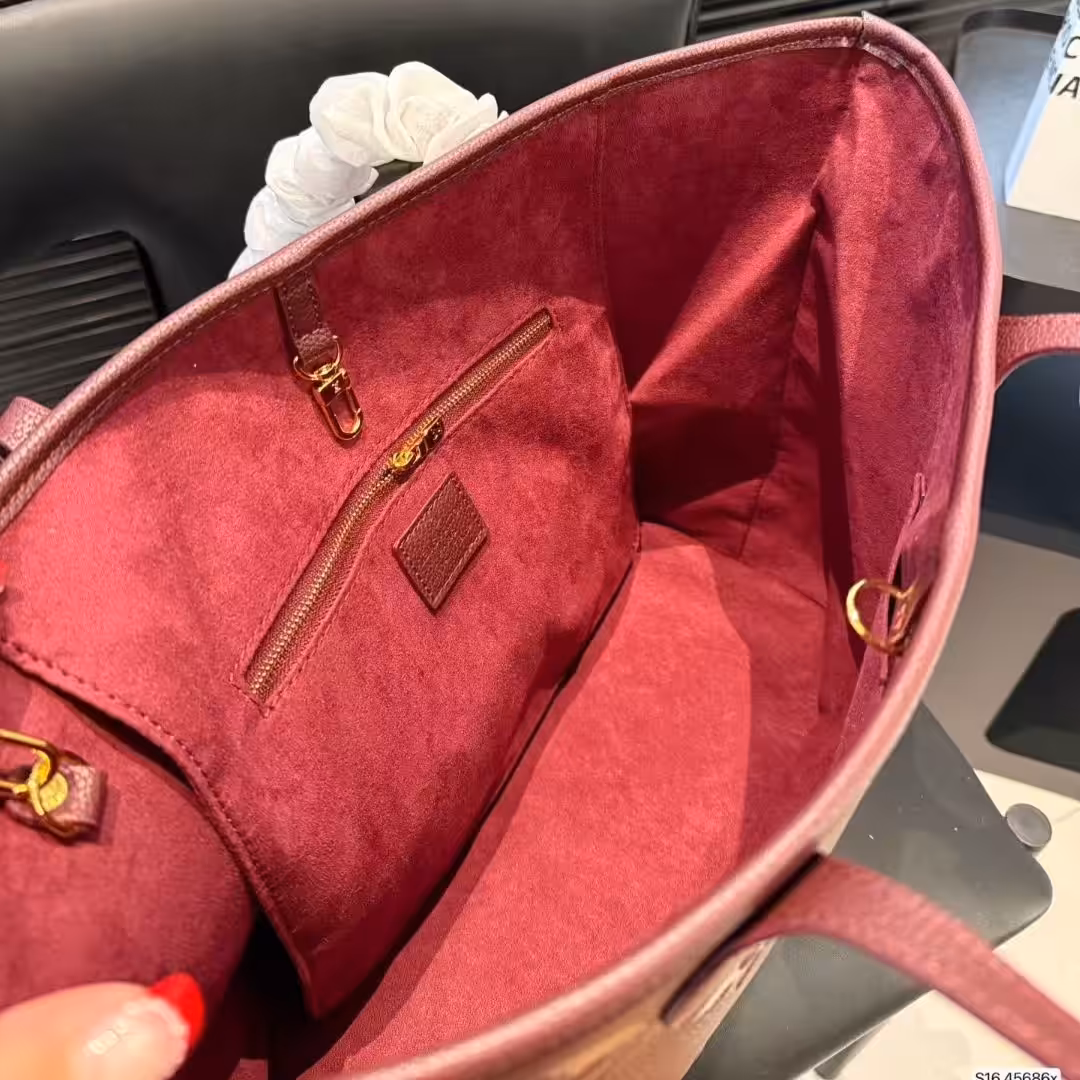 Louis Vuitton Wine Embossed Neverfull MM Tote Bag (With Box )