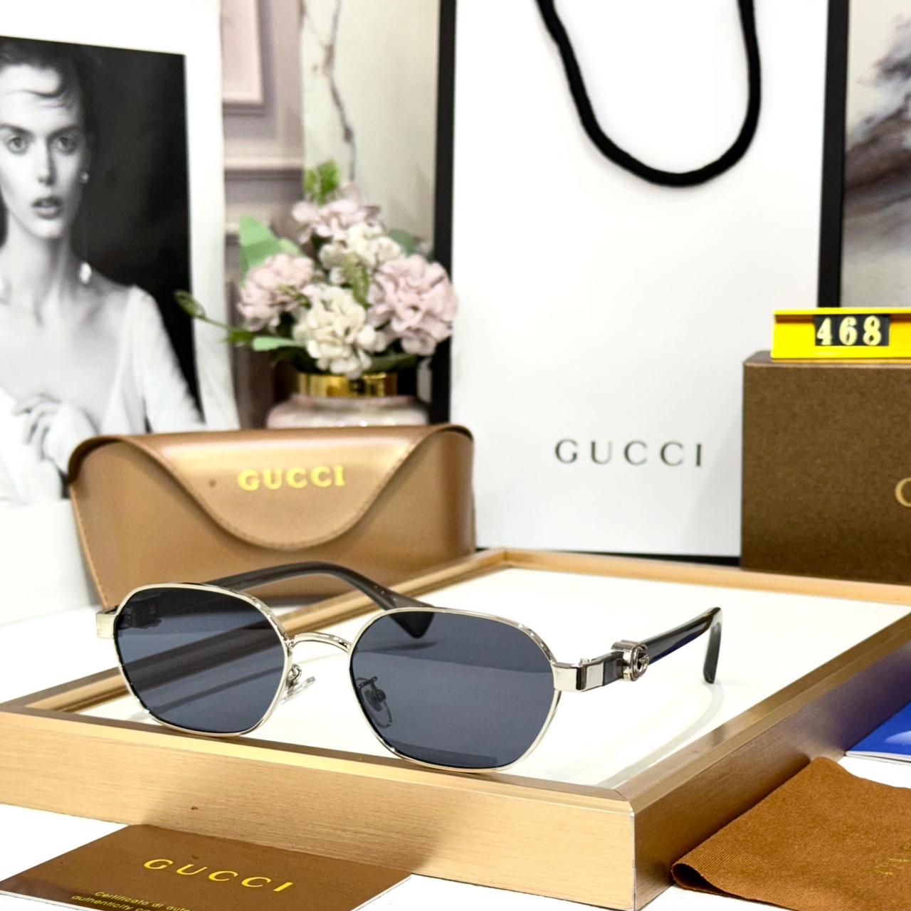 WhatsApp Image 2026-01-09 at 7.28.54 PM Gucci Silver Oval Unisex Sunglasses