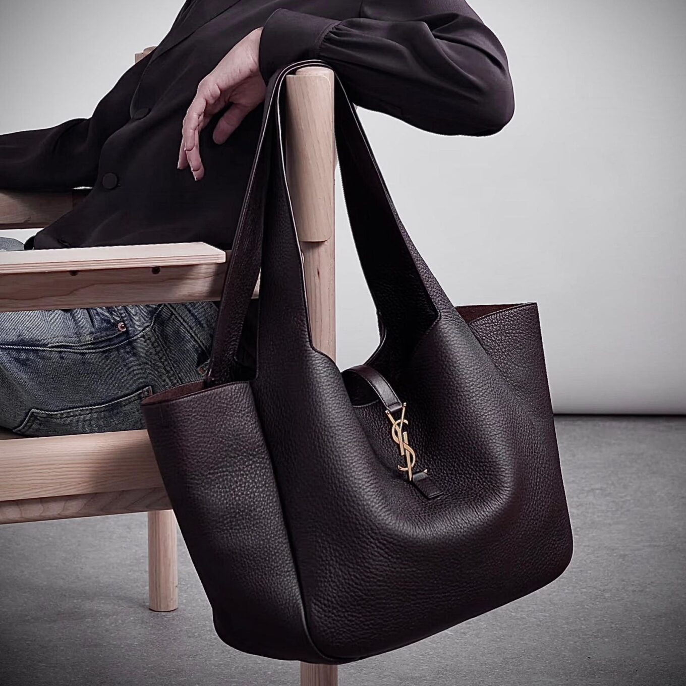 Ysl Black Le 5 A7 Bea Tote