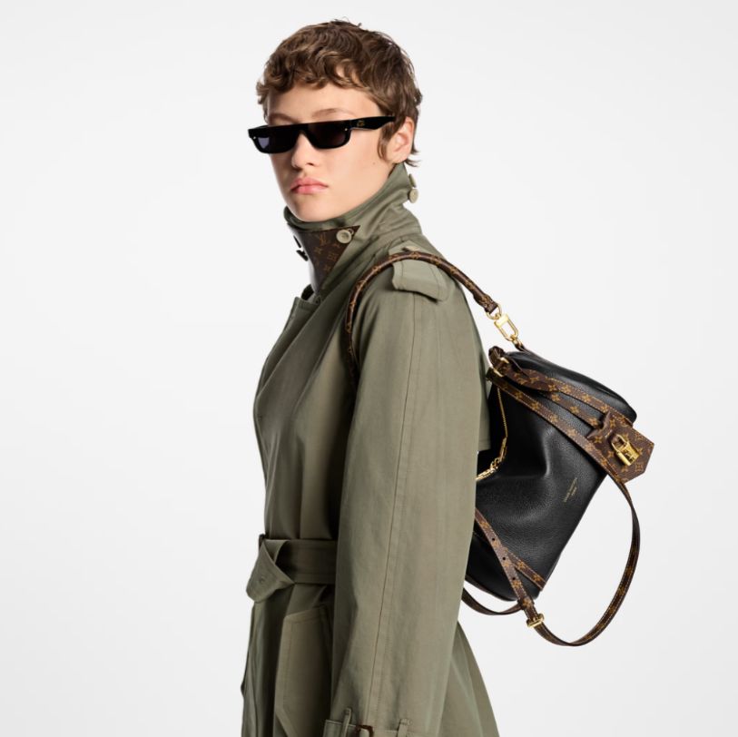 WhatsApp Image 2026-01-24 at 3.16.35 PM Louis Vuitton Express PM Handbag (With Box Double Box Packaging)